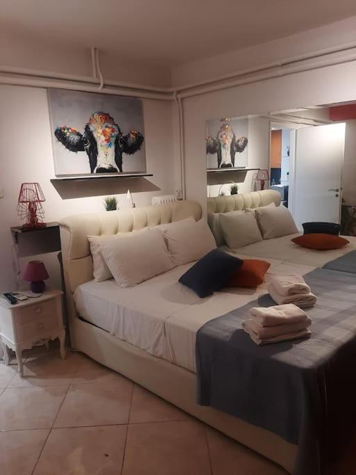 Harrys Apartment Athena Bagian luar foto